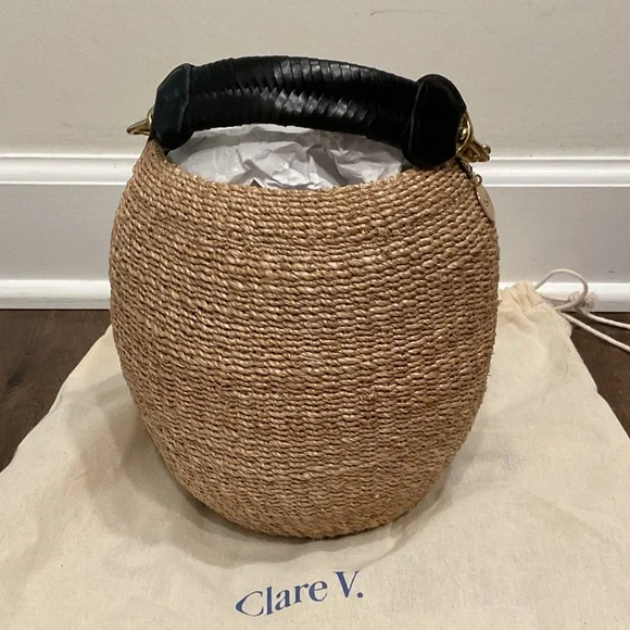 Clare V Pot de Miel with woven Black leather Strap - Picture 2 of 3